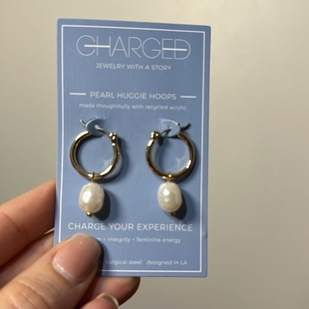 Charged Jewelry REMOVABLE PEARL & STONE HUGGIE EARRINGS-New